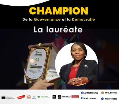 La sud-africaine, ancienne Médiatrice de la République,  Thuli Madonsela reçoit la distinction Champion AfricTivistes de la gouvernance et la démocratie 