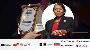 La sud-africaine, ancienne Médiatrice de la République,  Thuli Madonsela reçoit la distinction Champion AfricTivistes de la gouvernance et la démocratie 